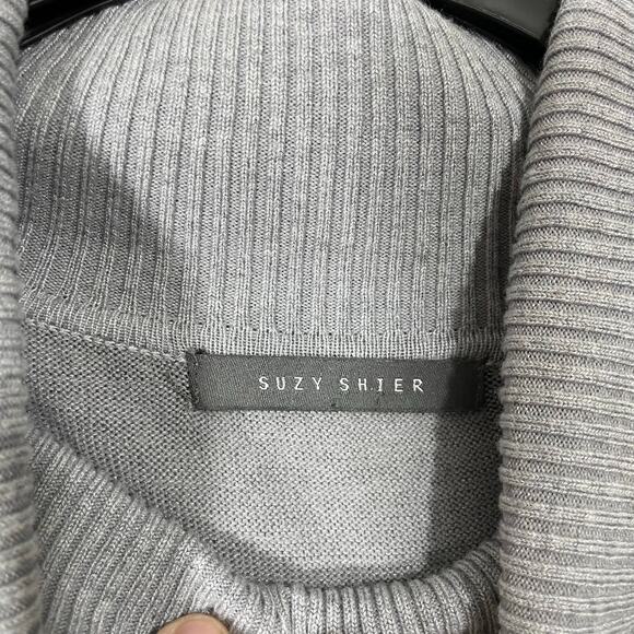 Suzy Shier Women's Gray Oversized Short Sleeve Turtleneck Sweater - Size Medium - Picture 5 of 7